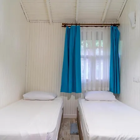 Eco Family Park Hotel 호텔 마나브가트
